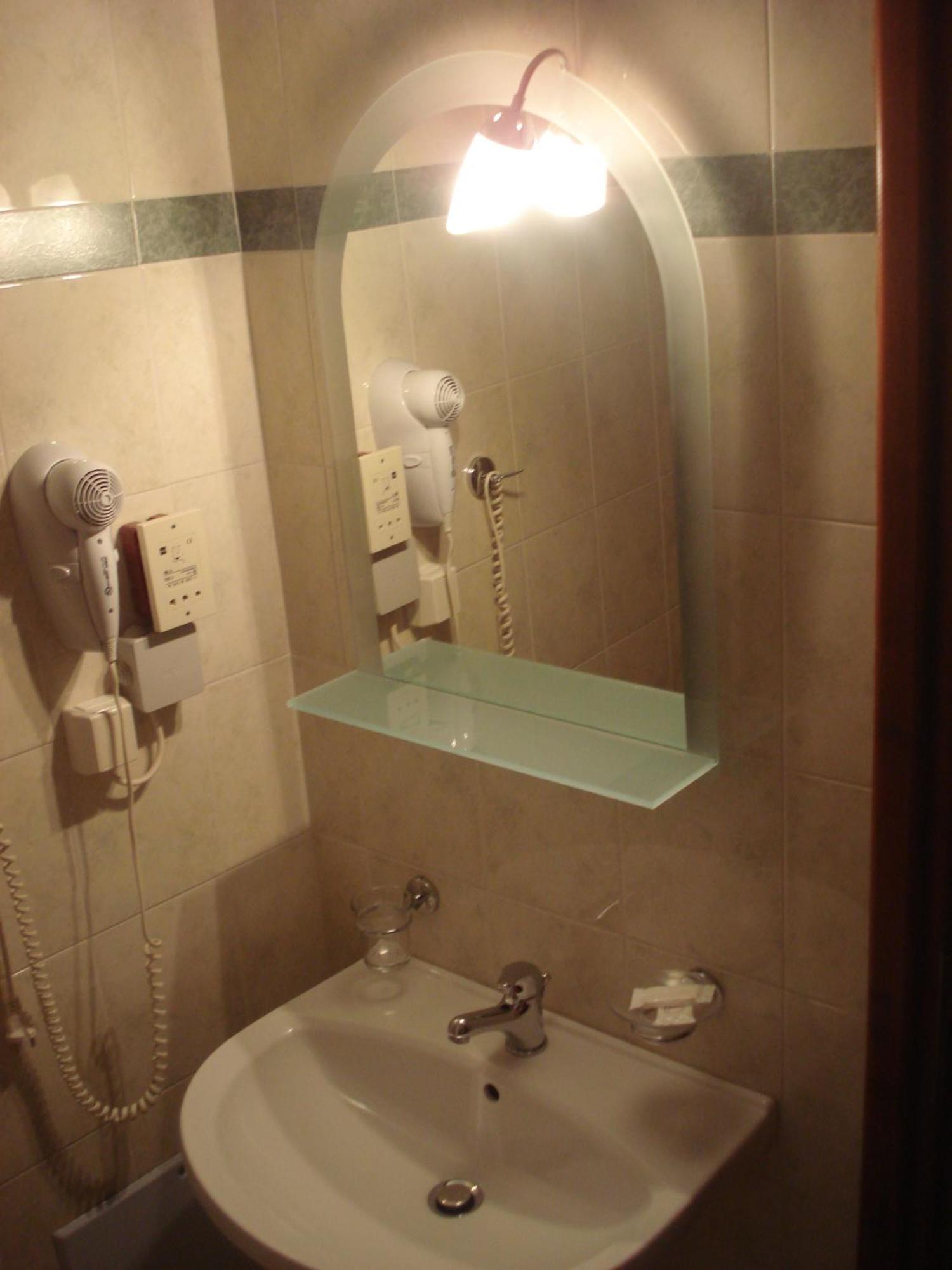 Hotel Iris Arachova Esterno foto